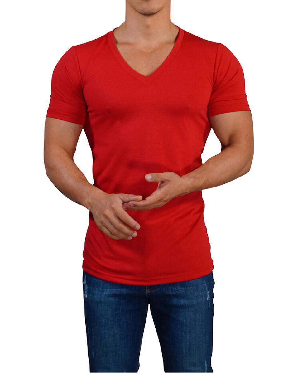 Playera John Leopard cuello V para hombre