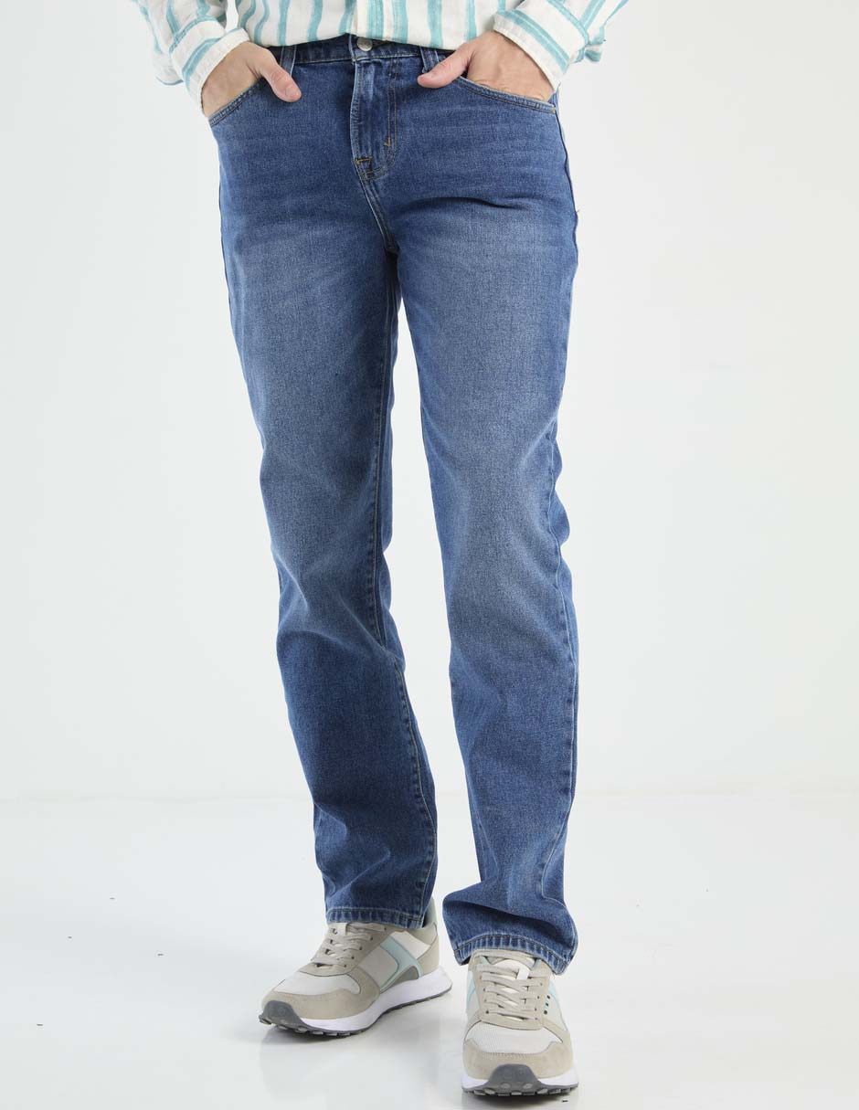 Jeans straight lavado medio para hombre