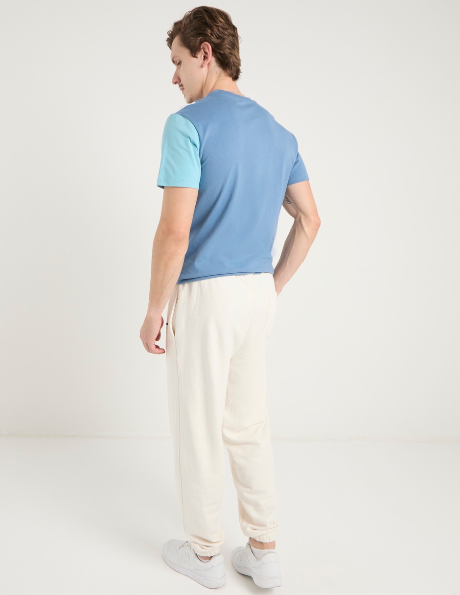 Jogger straight con bolsillos para hombre 16