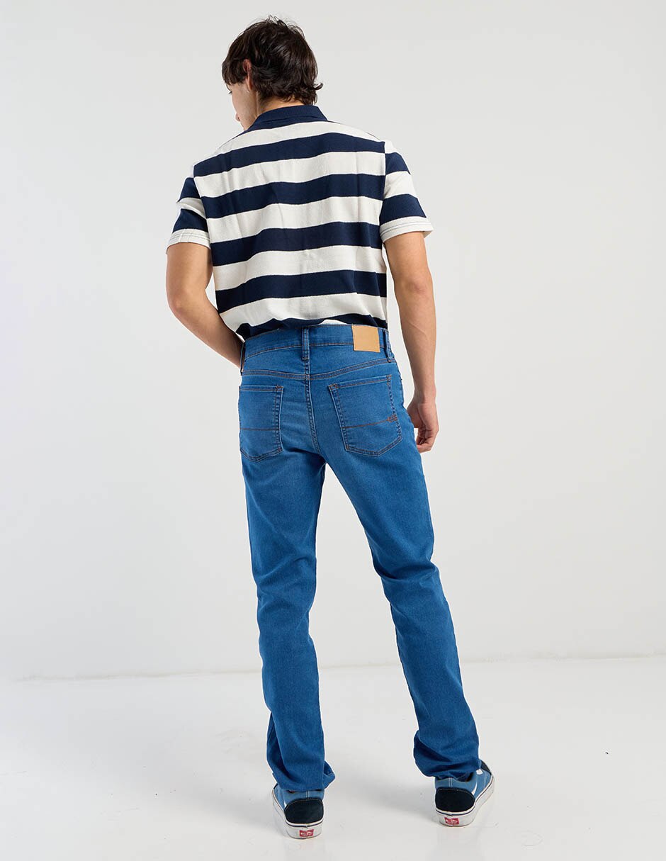 Jeans straight lavado obscuro para hombre 2