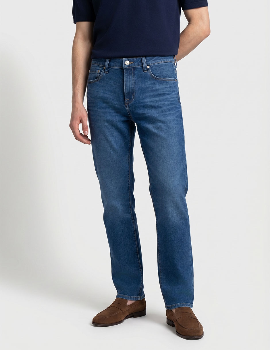 Jeans straight lavado obscuro para hombre