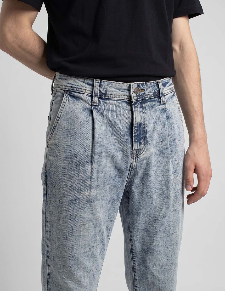 Jeans carrot lavado acid wash para hombre 3