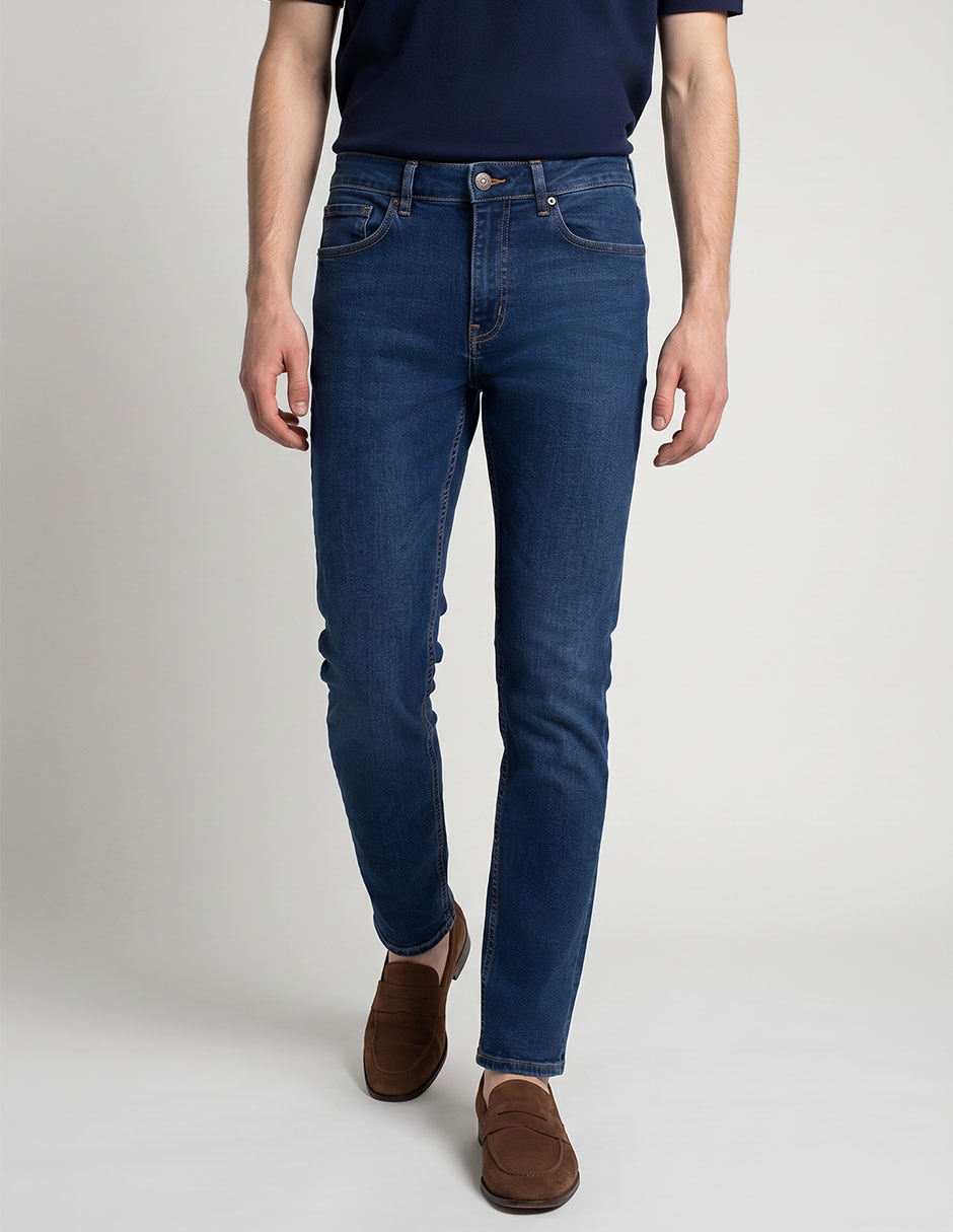 Jeans straight lavado stone wash para hombre