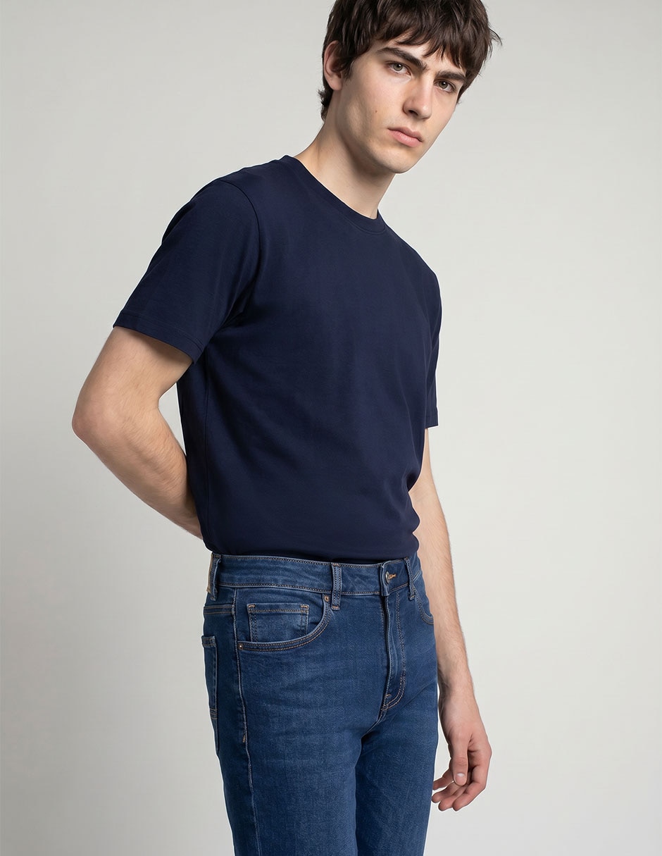 Jeans straight lavado stone wash para hombre 3