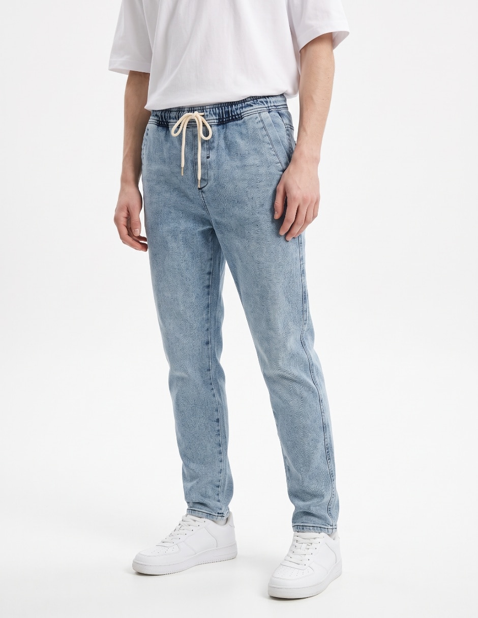 Jeans jogger con bolsillos para hombre Jeans jogger con bolsillos para hombre