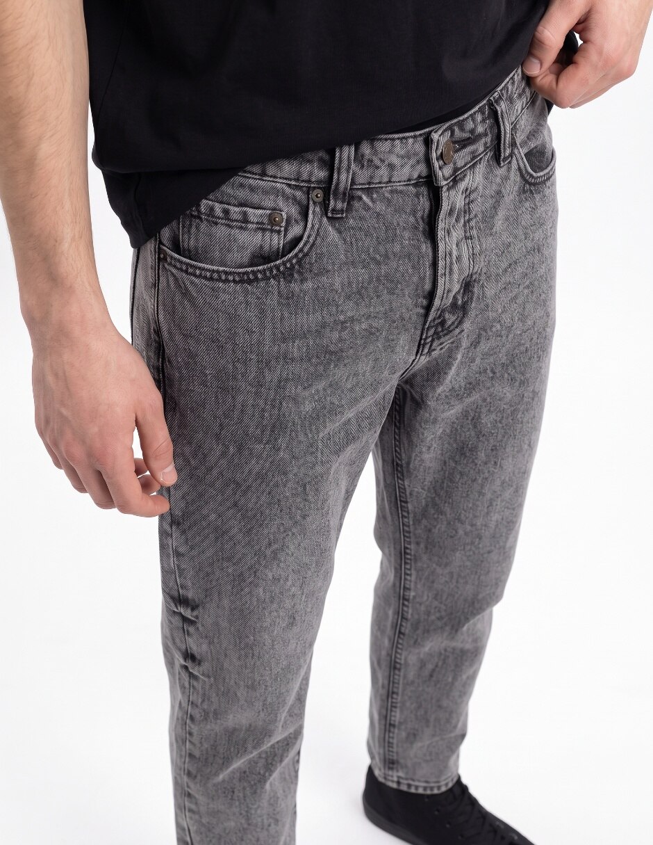 Jeans straight lavado acid wash para hombre 4